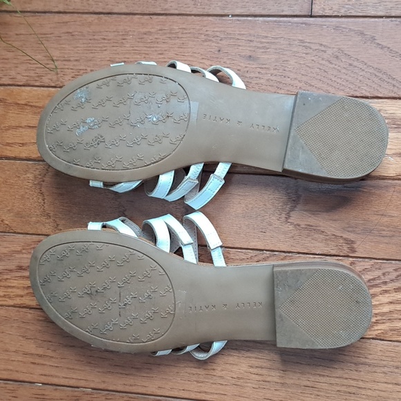 Kelly and Katie sandals size 7 - Picture 4 of 5